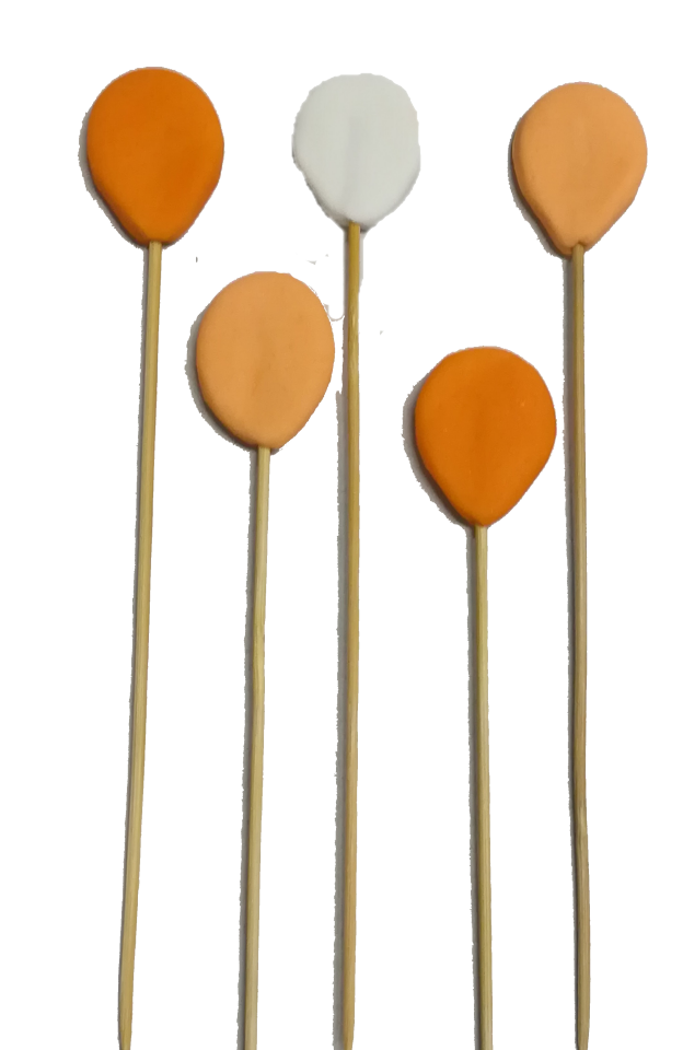 Şeker Hamurundan Turuncu Balon Desenli Pasta Süsü
