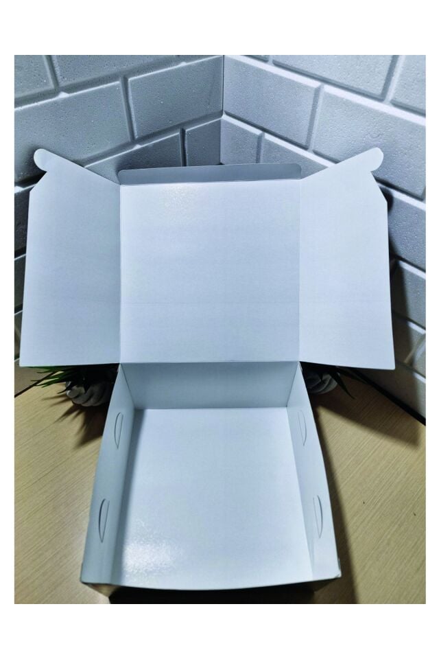 Pasta Kutusu 19x19x13 cm 1 Adet